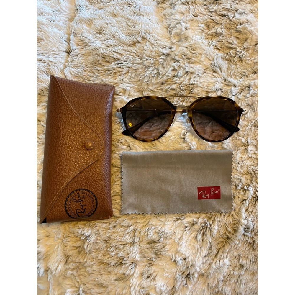 Ray ban aviator brown rimmed glasses